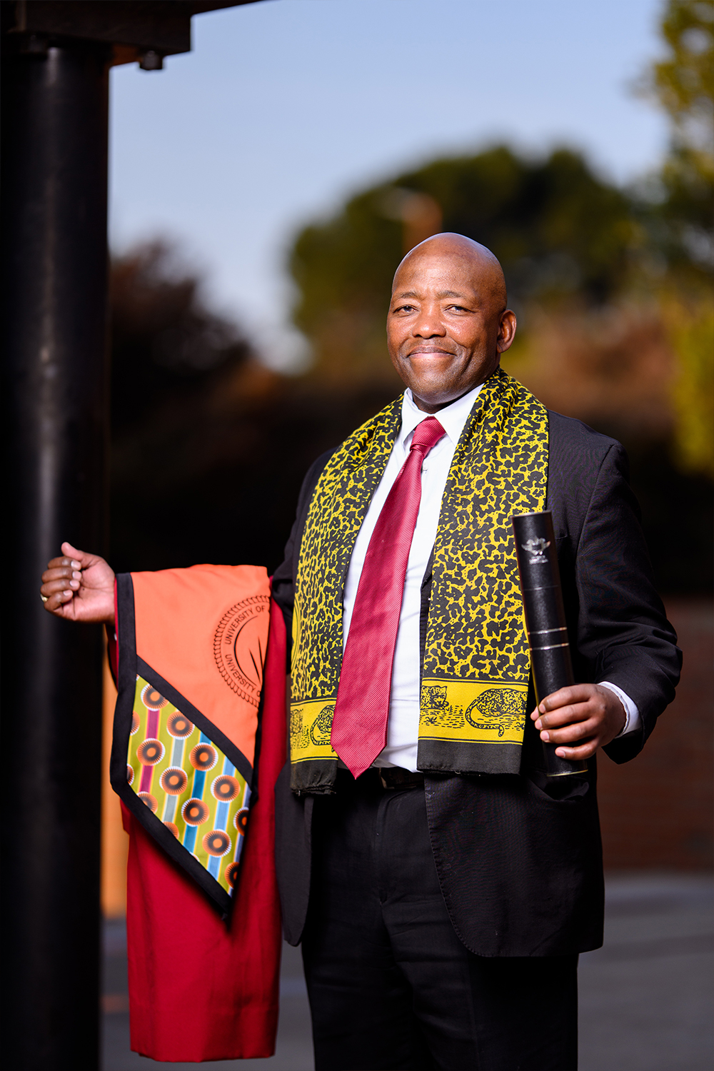 You are currently viewing About Dr Malusi Mncube